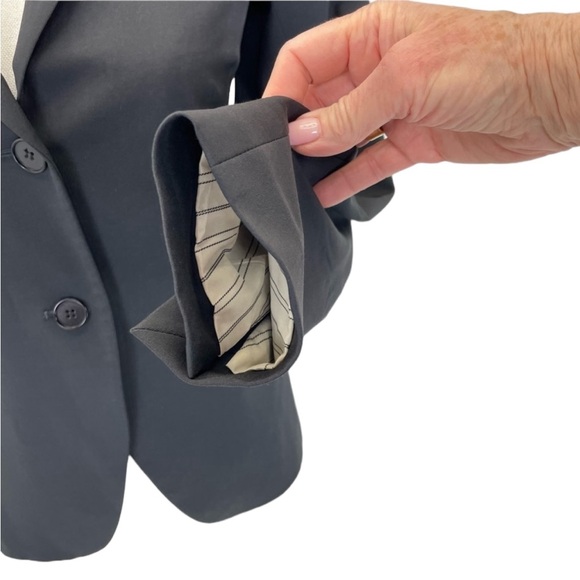 Theory Stretch Wool Equestrian Style Jacket Size 0 Black - Picture 11 of 16